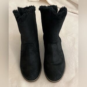 Emu Black Winter Boots Size 8 Australian Wool